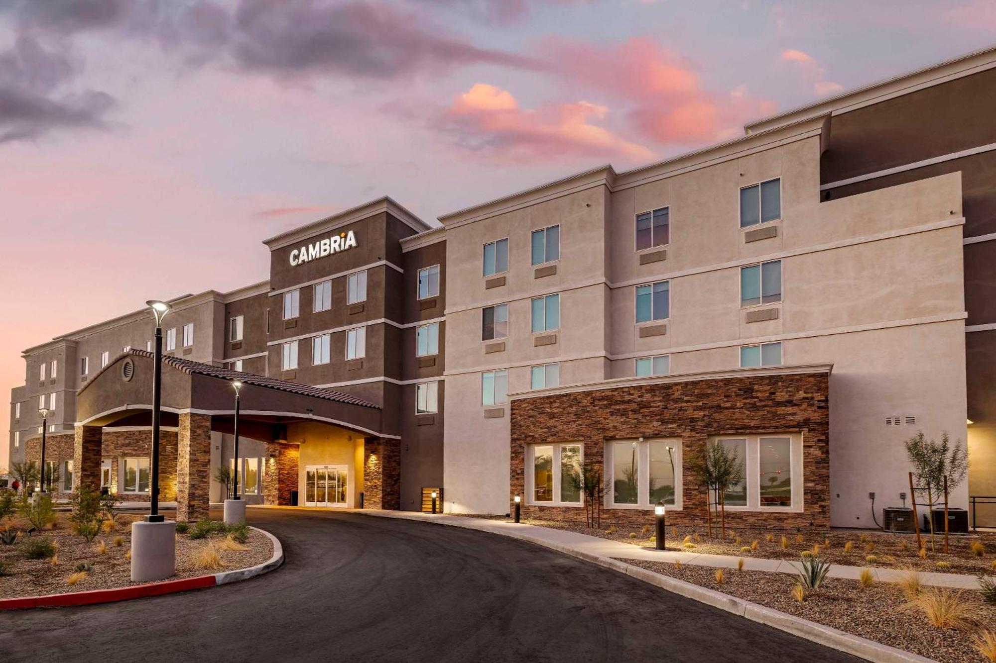 Cambria Hotel El Centro - Imperial Exterior photo